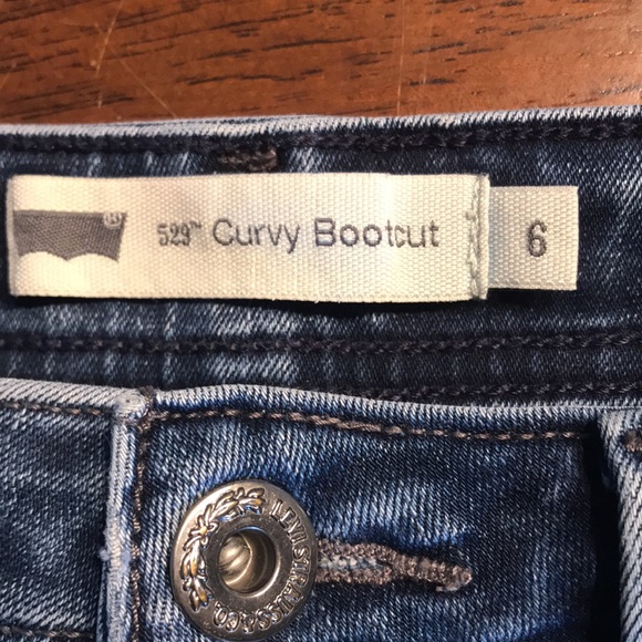 Levi’s 529 Curvy Bootcut Jeans - Picture 4 of 11